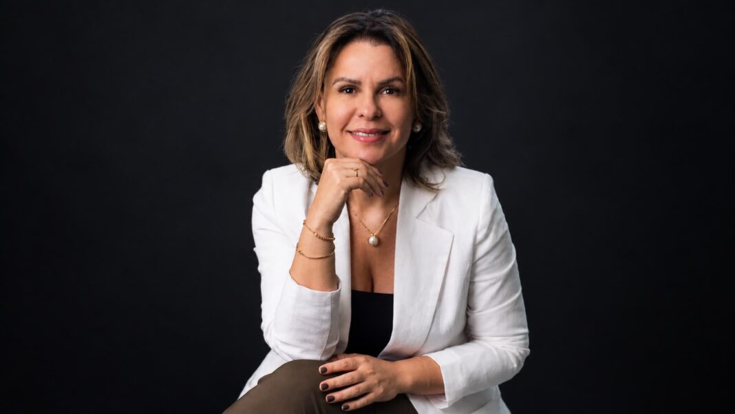 Dra. Larissa Bethania, Cardiologista e Médica do Esporte (CRM-PA 9191 | RQE 4682 | RQE 4635 | RQE 9795)