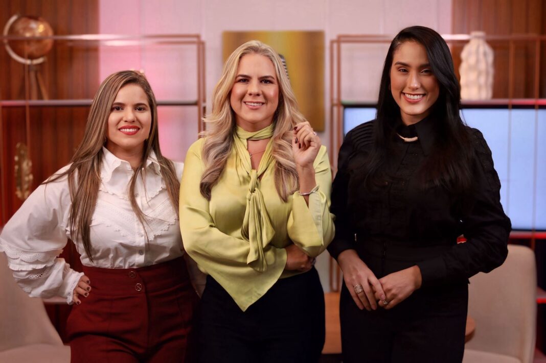 A condução do escritório por Paula Melo, Patricia Melo e Káthya Sena acrescenta à pauta uma dimensão de liderança feminina na gestão de negócios jurídicos.